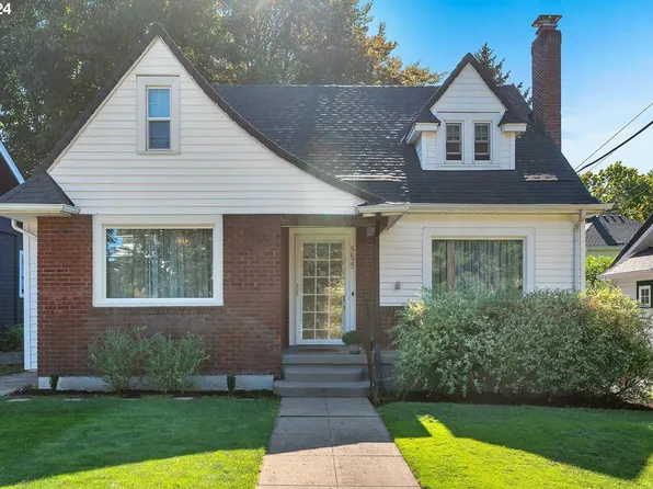 5622 SE Belmont St, Portland, OR 97215