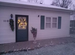 110 Rhea St, Danville, IL 61832