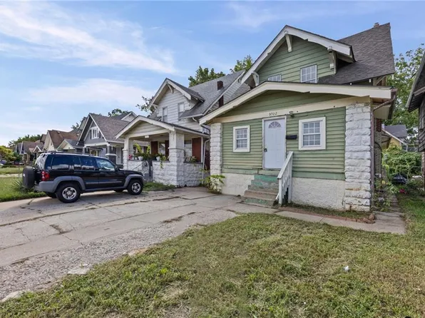 3702 Indiana Ave, Kansas City, MO 64128