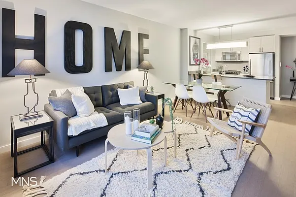 Rented by MNS Marketing | media 1