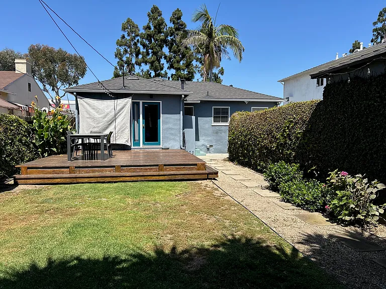 3831 Midway Ave — Photo 9