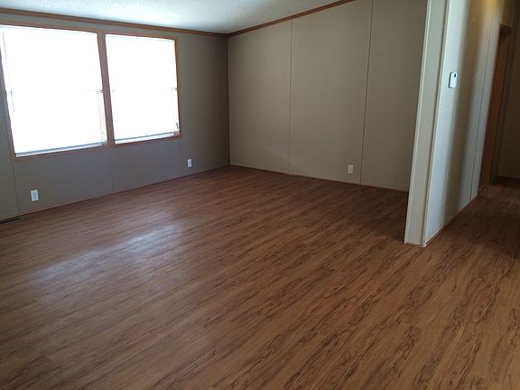 4th image of 10024 Melvin Dr