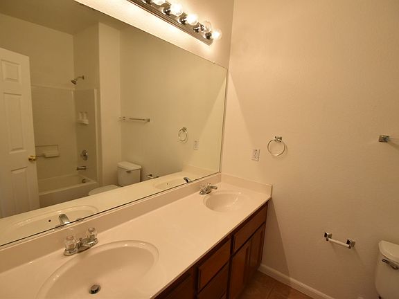 5th image of 1750 Waterfall Dr