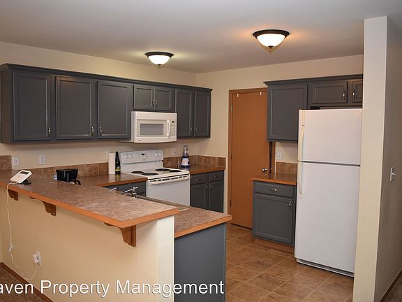 2nd image of 11902 9th Avenue Ct E