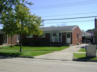 22470 Ten Mile Rd, Saint Clair Shores, MI 48080