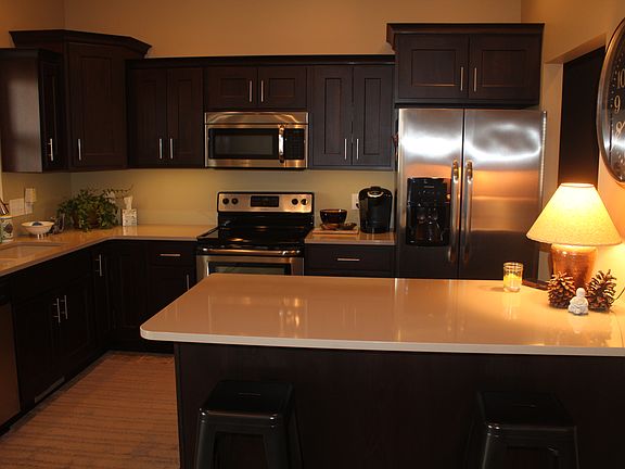 4th image of 5005 15th Avenue Pl