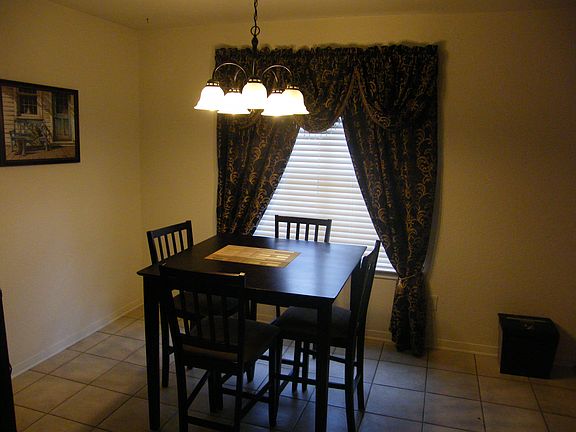 Large dining/breakfast area