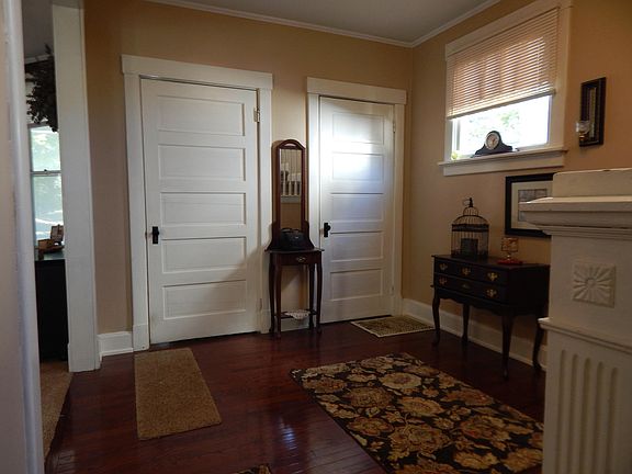 3rd image of 1505 Mulberry Ave