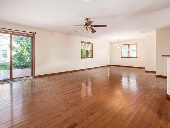 3rd image of 2450 Strimple Ave