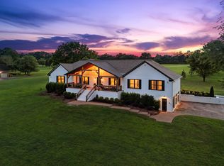 1930 Rock Springs Rd, Columbia, TN 38401