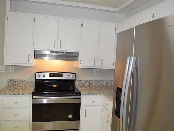 5th image of 2611 Deer Isle Cv