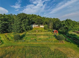 17 Codfish Falls Rd, Mansfield, CT 06268