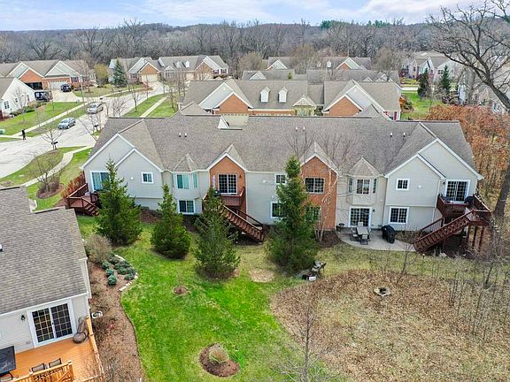 3rd image of 68 Tall Grass Ct