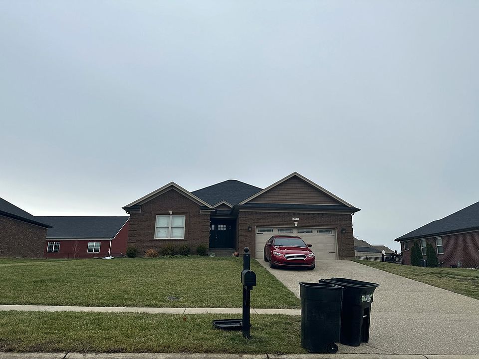 1st image of 481 E Woodlake Cir