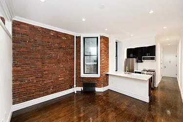 Rented by Icon Realty Management