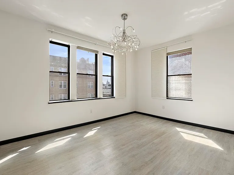 6601 Broadway #D7 — Photo 17