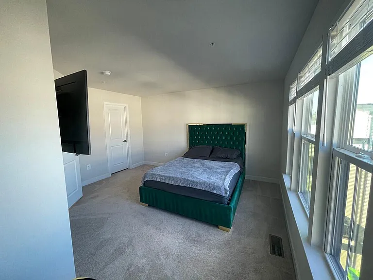 2818 Arts Vista Blvd — Photo 8