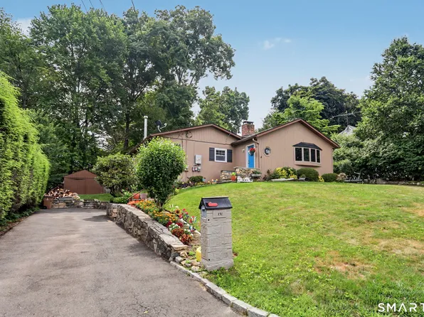 33 Pamlynn Road, Stamford, CT 06905