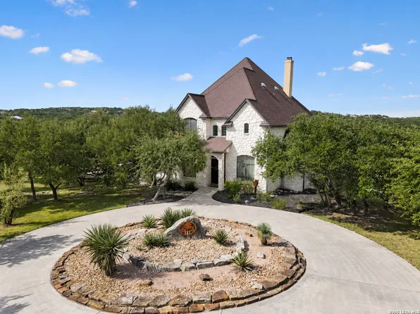 261 COVENEY TRL, Boerne, TX 78006