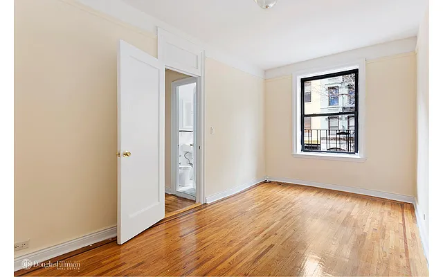 Rented by Douglas Elliman | media 4