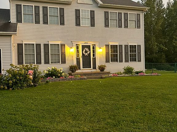 2nd image of 383 Buttonwood Dr