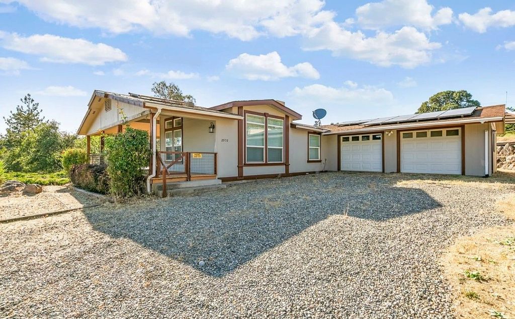 2970 Texas Hill Rd - Property Image