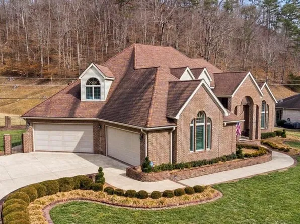 446 Cedar Creek Rd, Pikeville, KY 41501