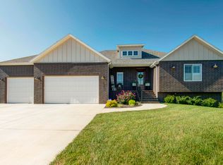 1603 N Bristol Ave, Springfield, MO 65802