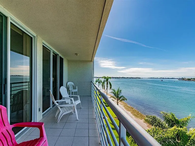 6085 Bahia Del Mar Cir #468 — Photo 22