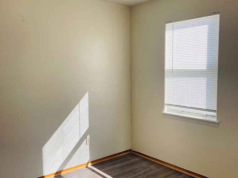822 Windwood Dr #2 — Photo 3