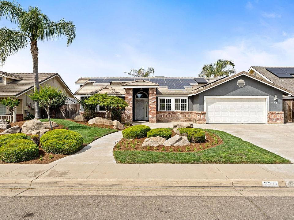 1st image of 2371 Sophia Ln