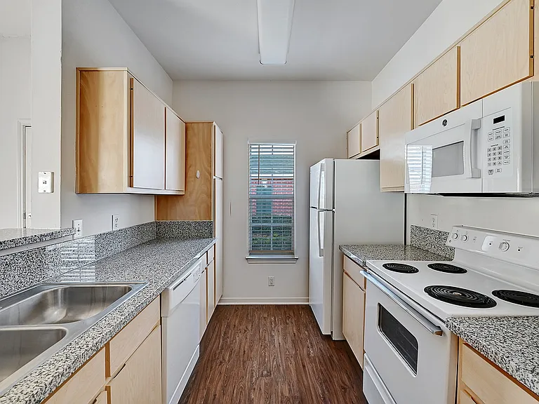 600 Leah Avenue 047