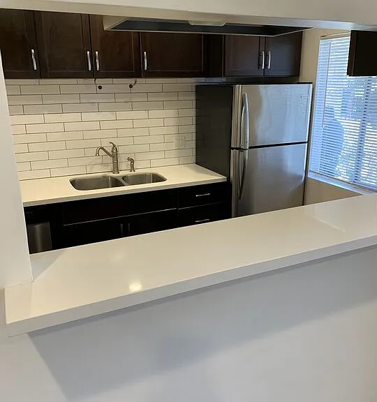 7924 Clinton St #7 — Photo 3