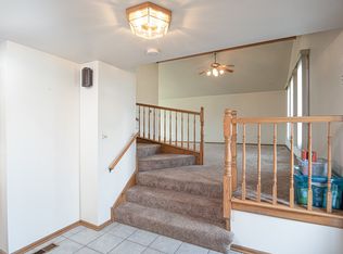17442 Brook Hill Dr, Orland Park, IL
