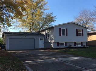 4101 Timothy St, Zion, IL 60099