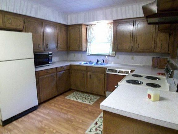 2nd image of 16807 Fm 139