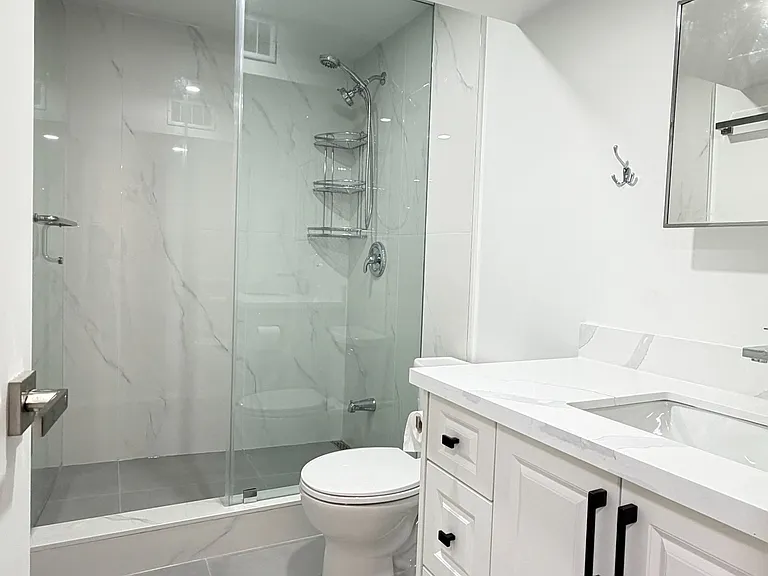 27 Bowhill Cres #BASEMENT — Photo 8