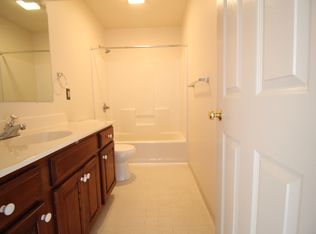 624 Cobblestone Ln, Lancaster, PA 17601