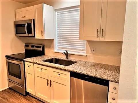 15927 Spanaway Loop Rd S — Photo 6