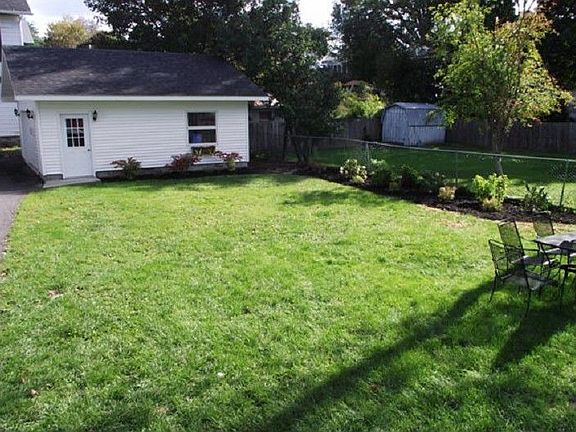 5th image of 521 Greene St