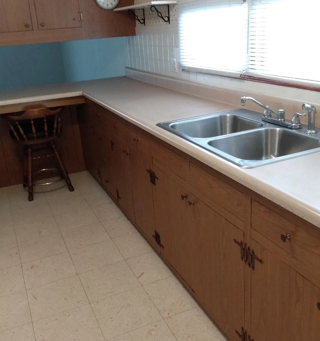 2 bed, $1,100 — Photo 4