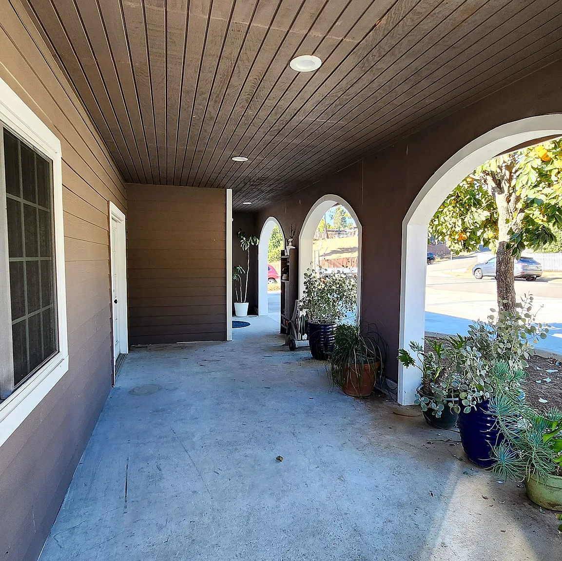 1178 Hackamore Rd — Photo 2