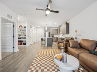 2220 Webberville Rd #211, Austin, TX 78702