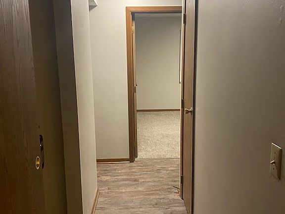 5th image of 610 Kitrina Ave #4