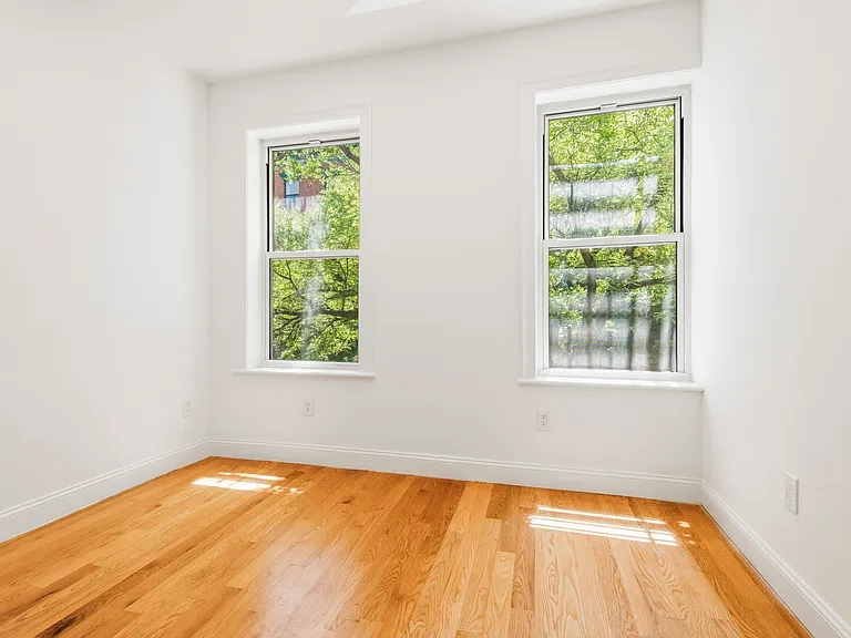307 S 4th St #2 — Photo 9