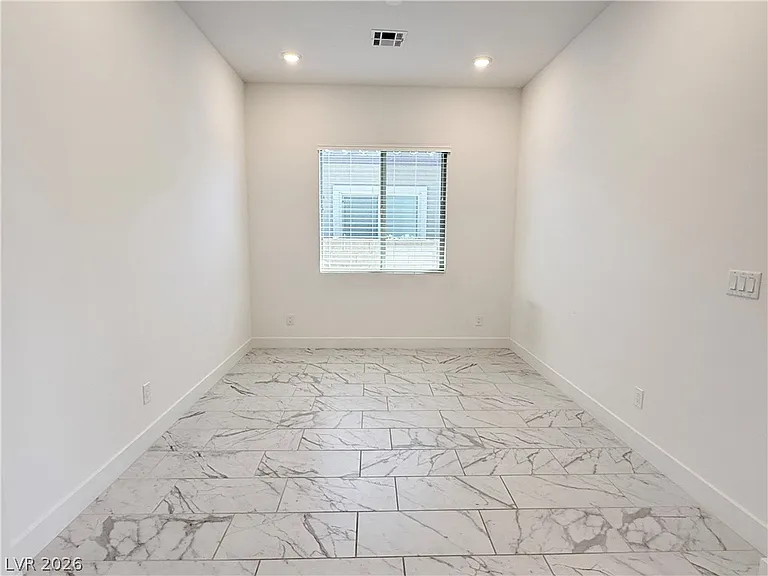 324 Agnew St — Photo 25