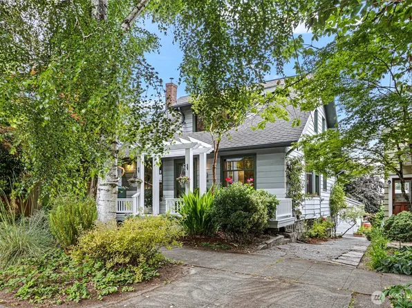 6854 18th Avenue NE, Seattle, WA 98115