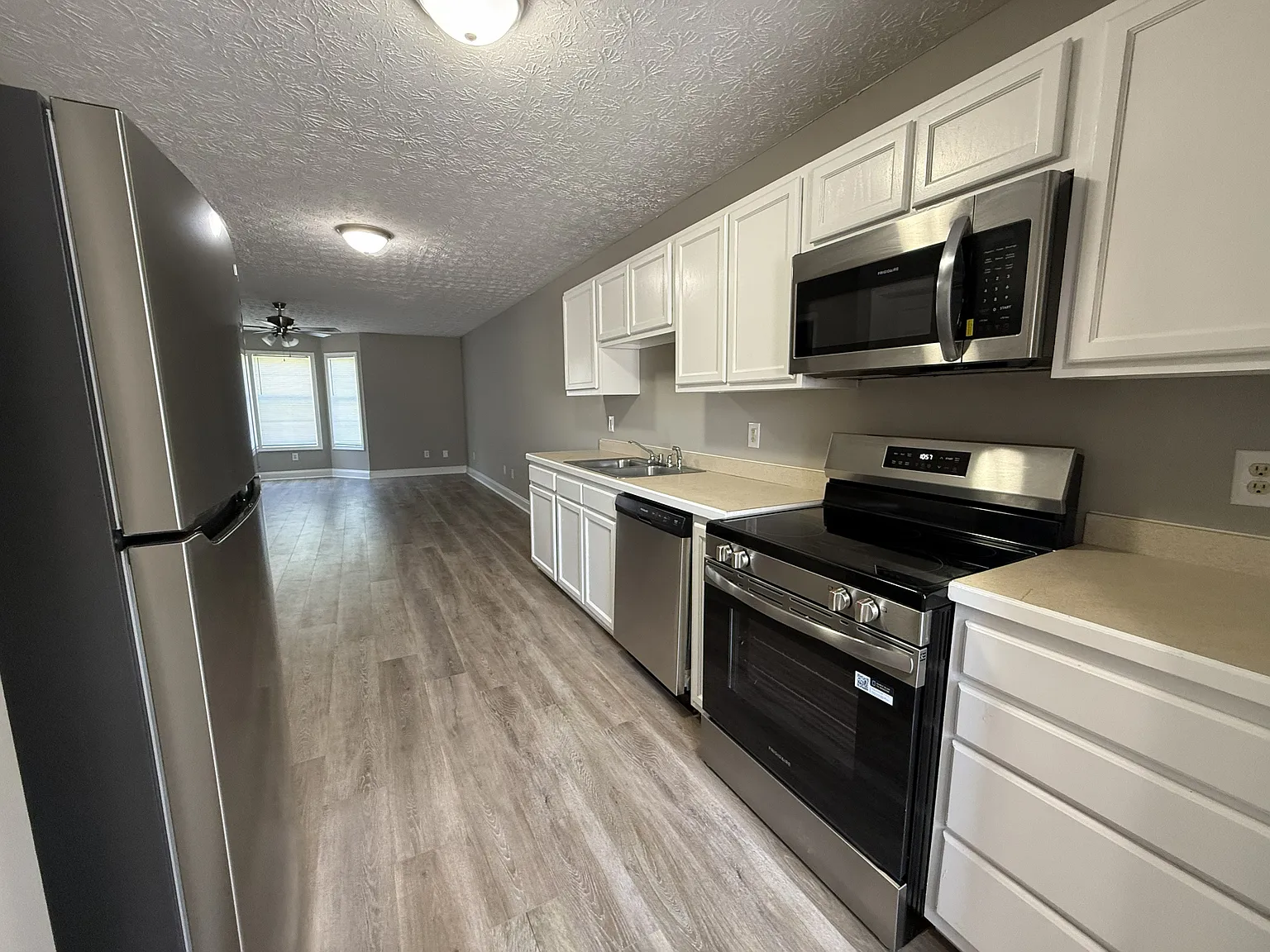 209 Westchester Circle - 1 — Photo 4