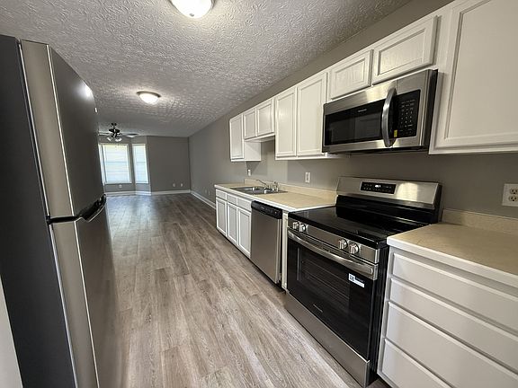 2nd image of 233 Westchester Cir #1