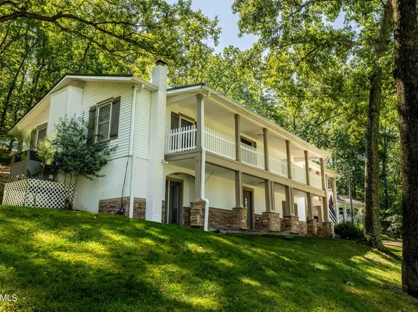 843 Paint Rock Ferry Rd, Kingston, TN 37763